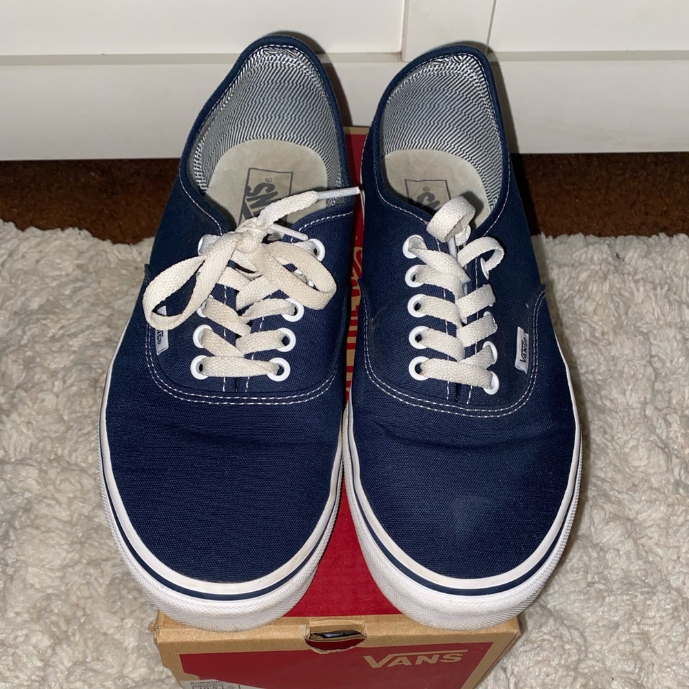 Navy VANS